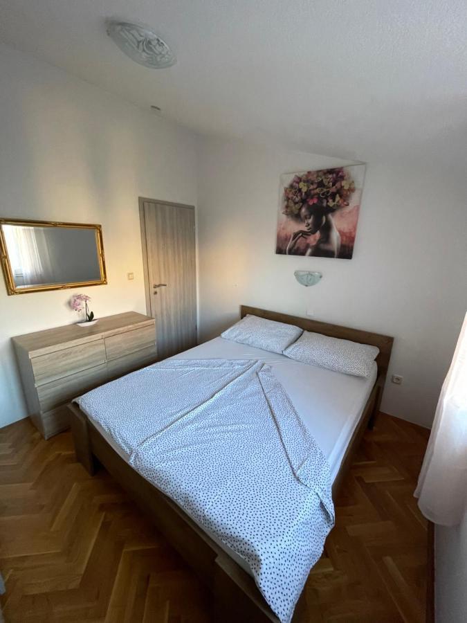 Appartamento Orangerie Kaštela Esterno foto