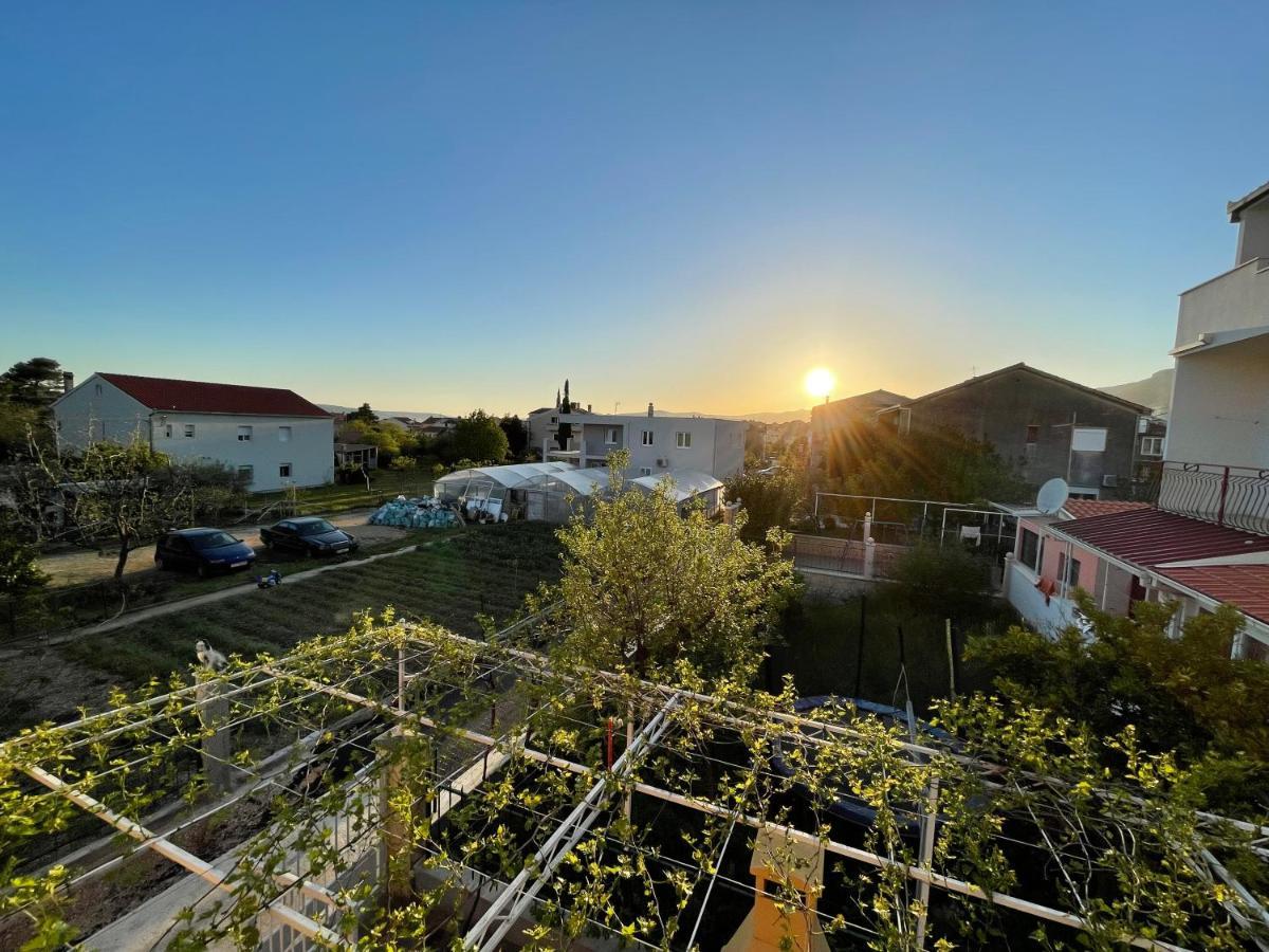 Appartamento Orangerie Kaštela Esterno foto