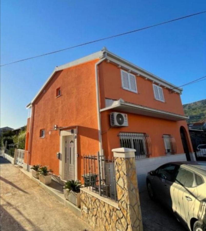 Appartamento Orangerie Kaštela Esterno foto